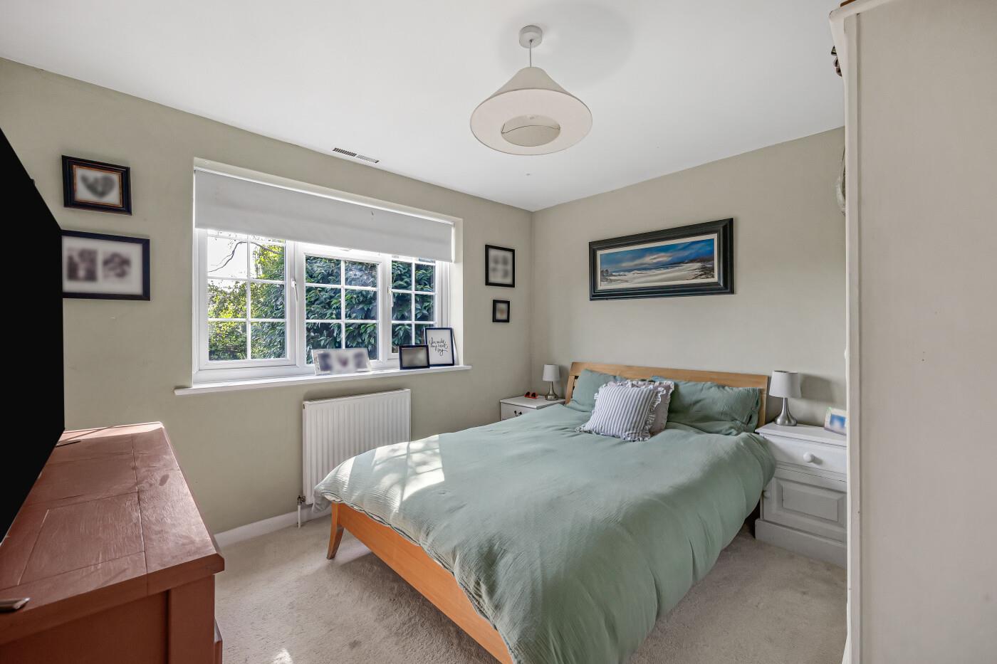 Crowsley Road, Shiplake, Henley-On-Thames